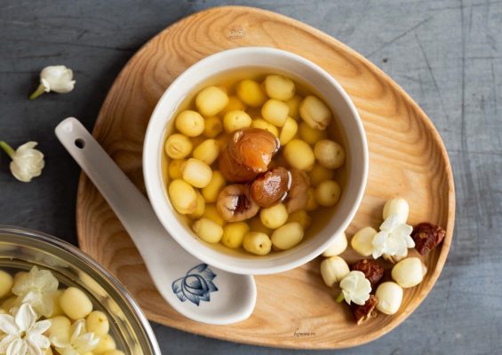chè hạt sen long nhãn